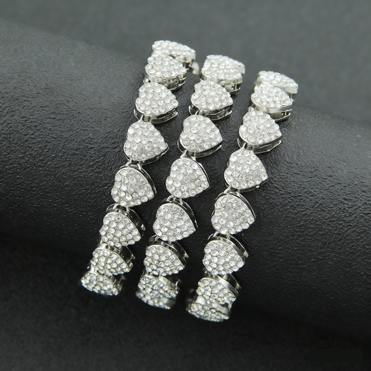 Strahlen Sie mit unserem funkelnden Herzen-Armband💎