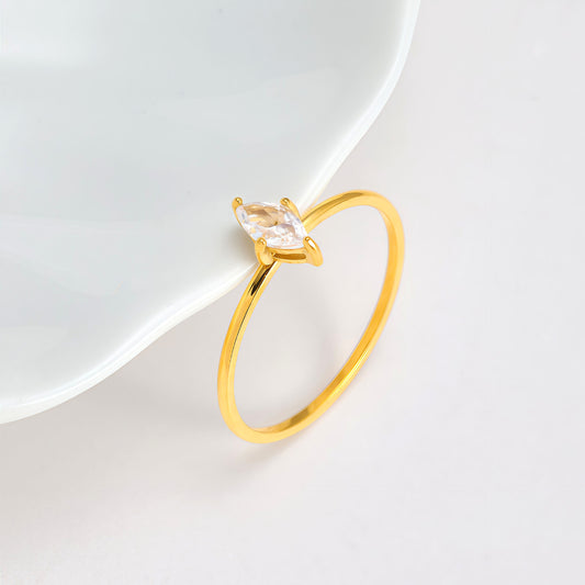 ✨ Funkelnder Strass-Ring: Minimalistisch & Elegant ✨